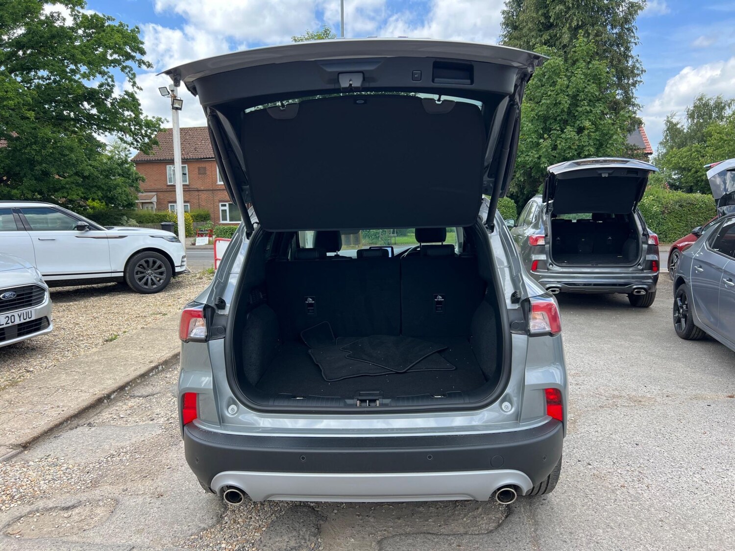 Vehicle 76