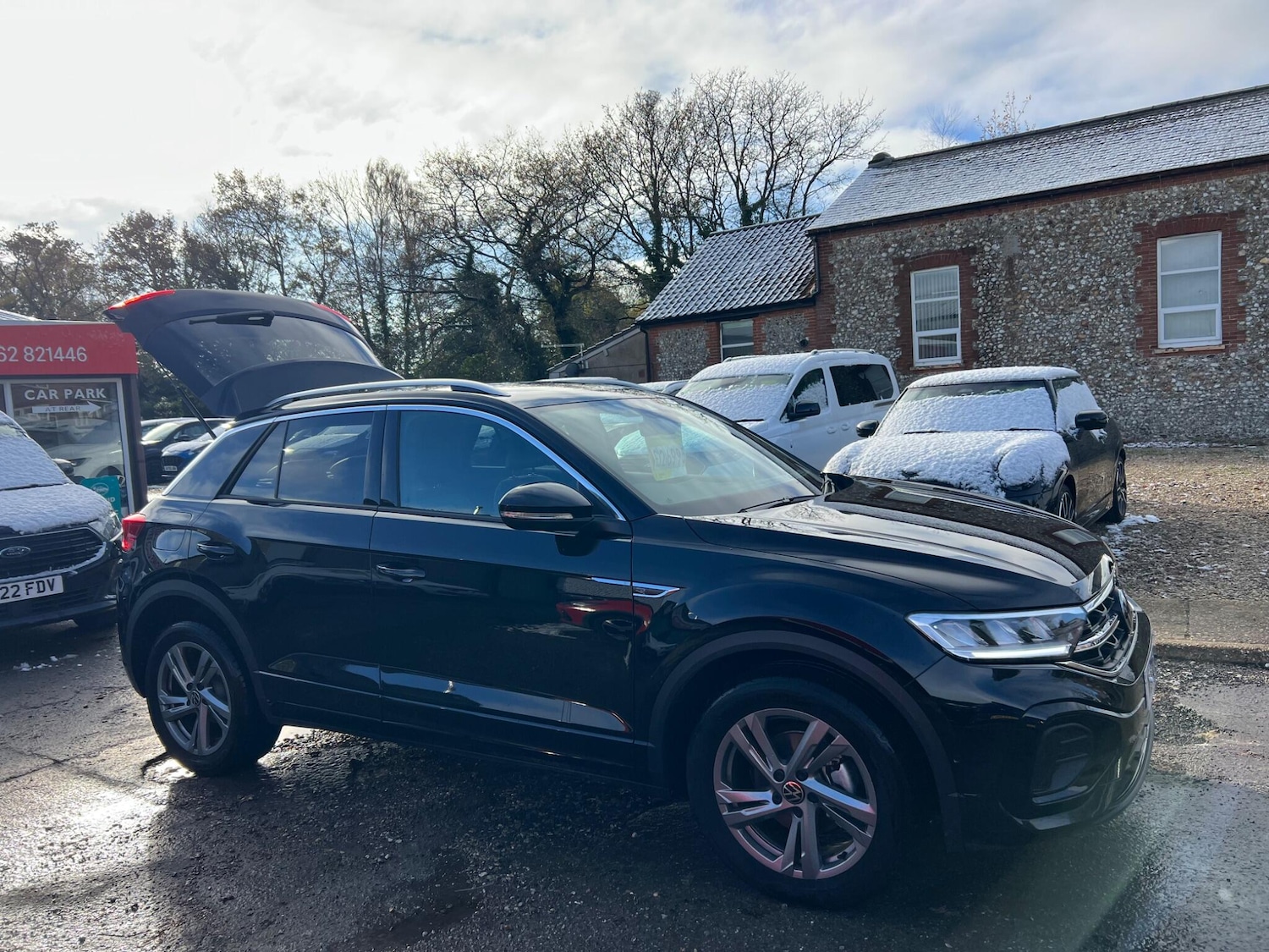 Used Volkswagen T-Roc 2024 for sale - 76499406: Photo 14