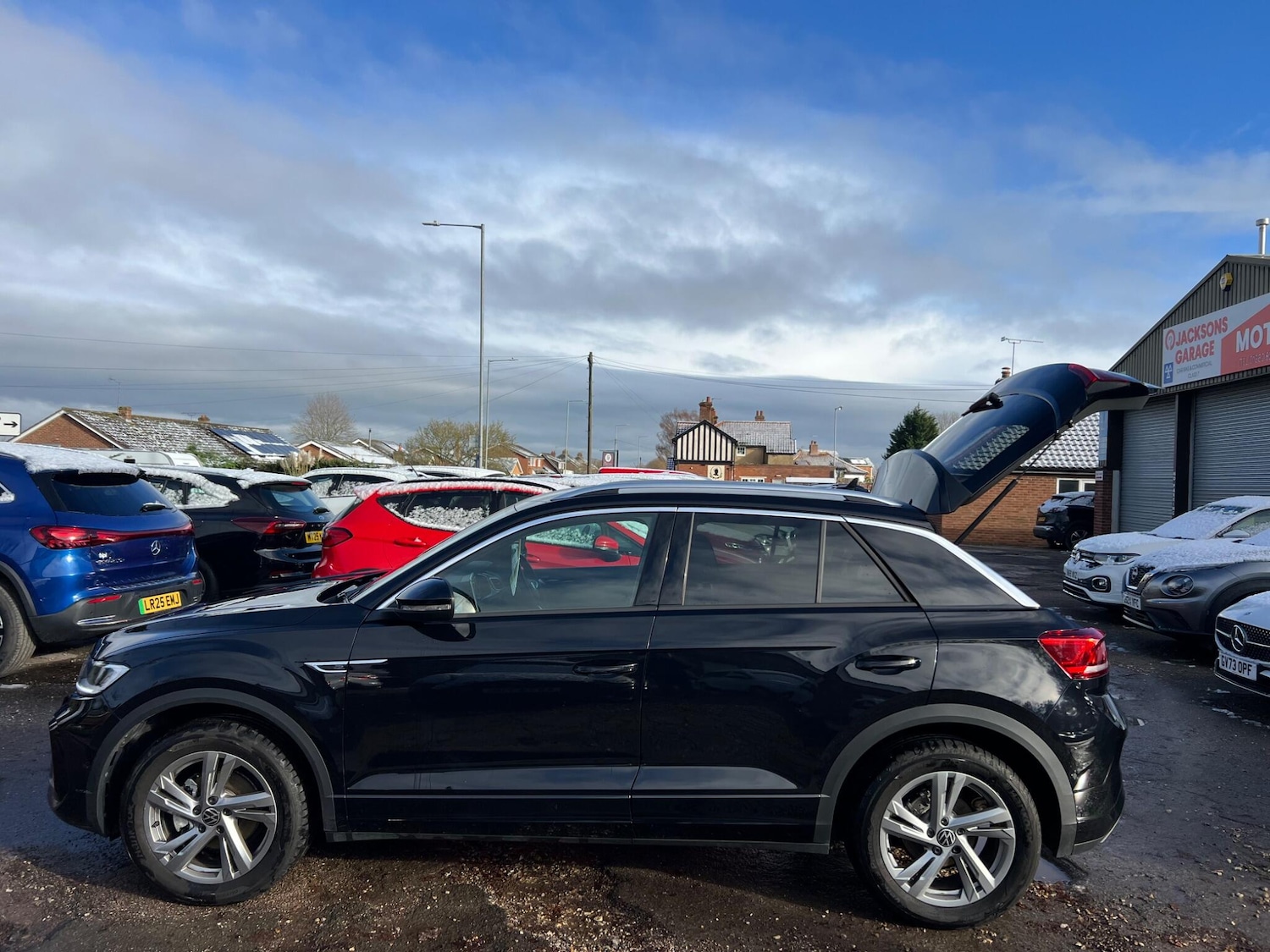 Used Volkswagen T-Roc 2024 for sale - 76499406: Photo 22