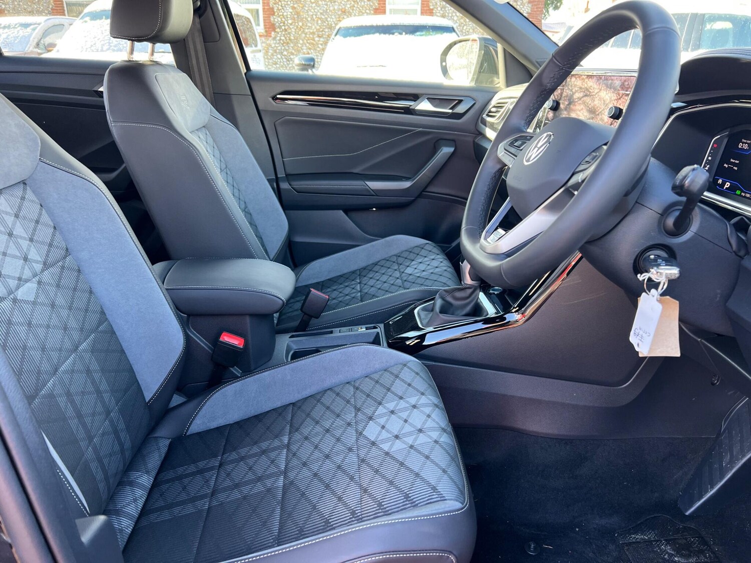 Used Volkswagen T-Roc 2024 for sale - 76499406: Photo 49