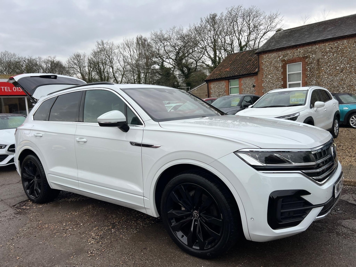 Used Volkswagen Touareg 2023 for sale - 77190673: Photo 24