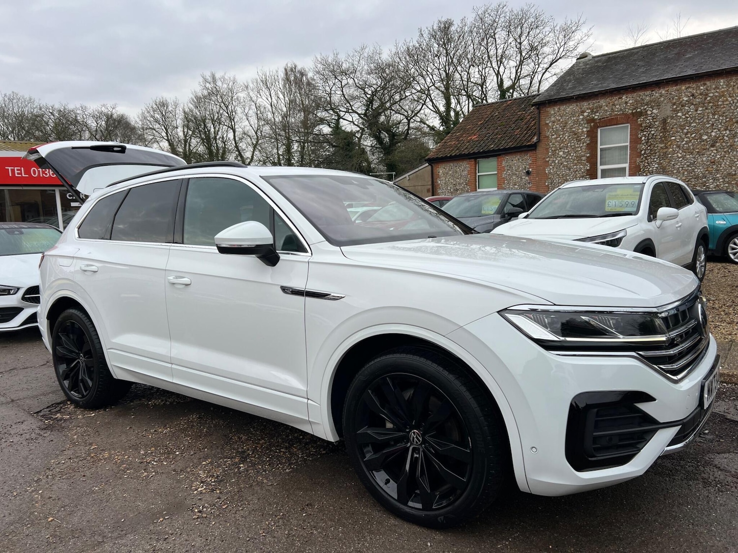 Used Volkswagen Touareg 2023 for sale - 77190673: Photo 25