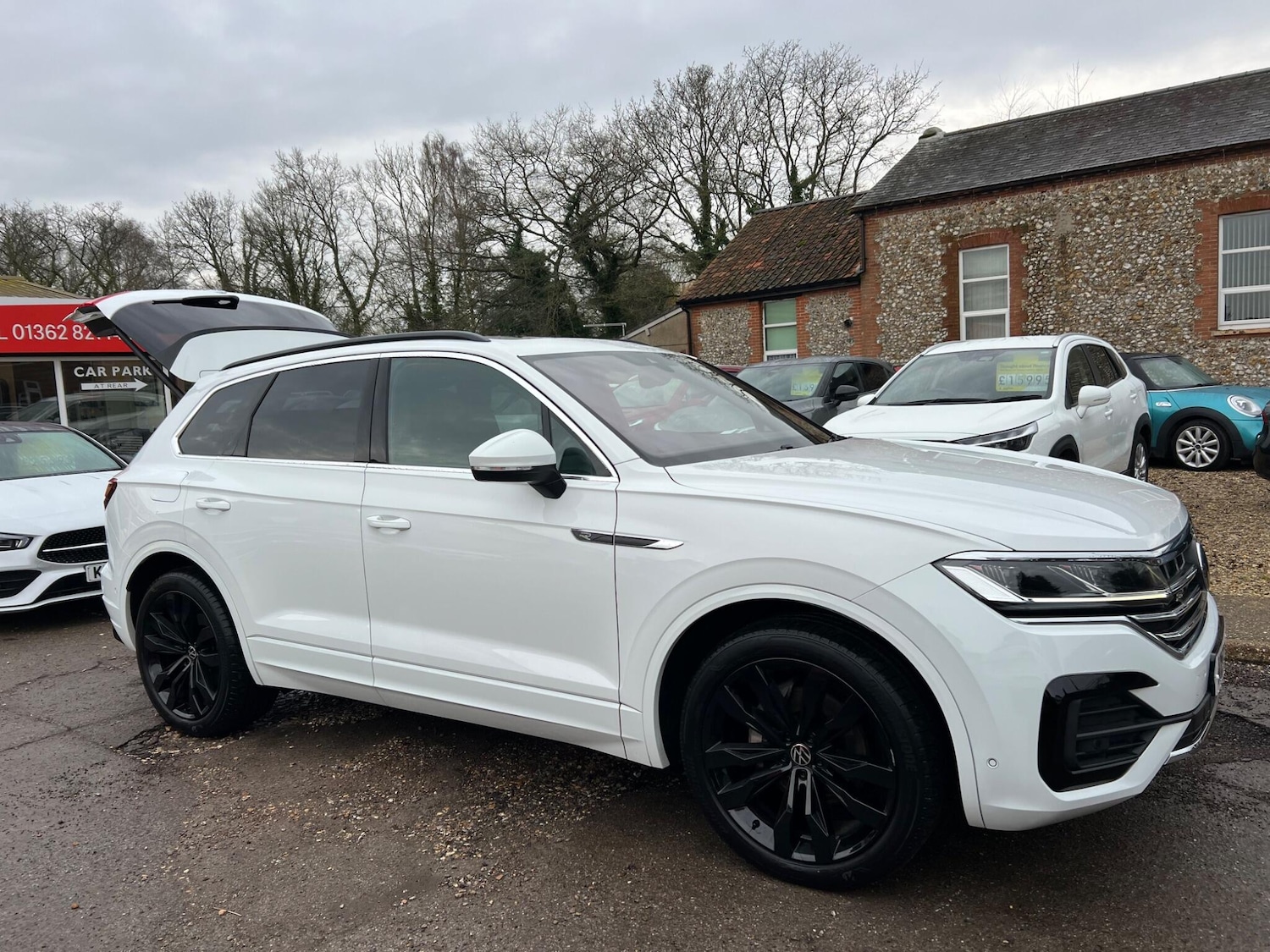 Used Volkswagen Touareg 2023 for sale - 77190673: Photo 27