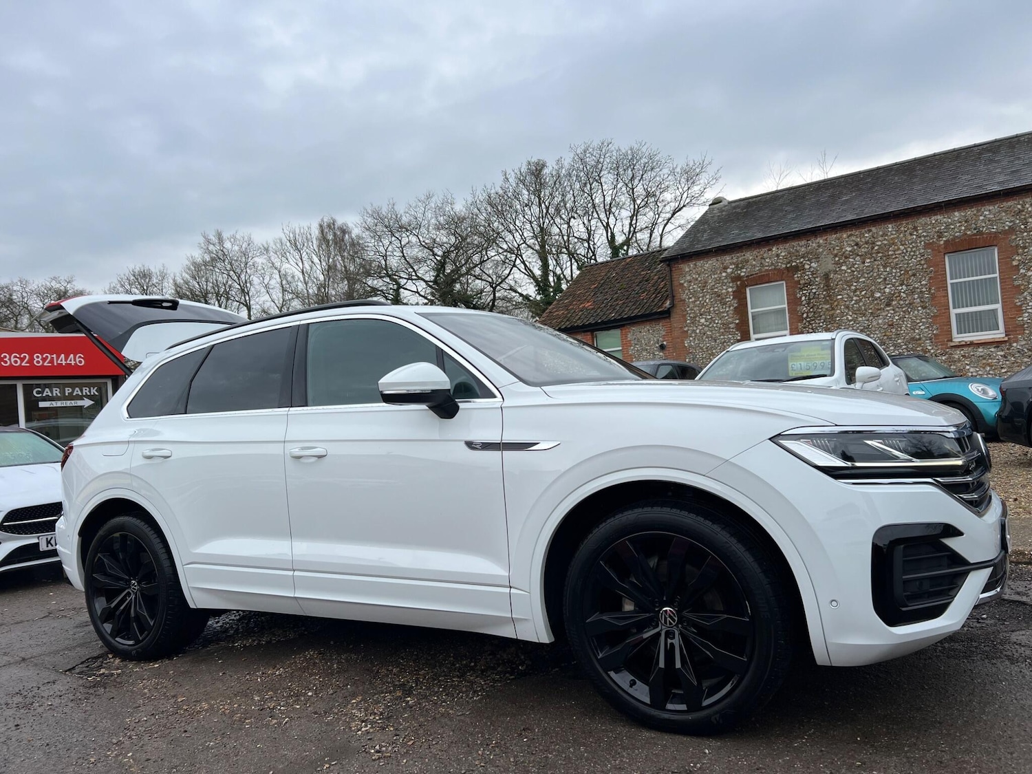 Used Volkswagen Touareg 2023 for sale - 77190673: Photo 29