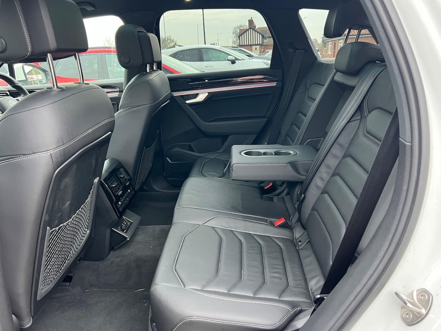 Used Volkswagen Touareg 2023 for sale - 77190673: Photo 53