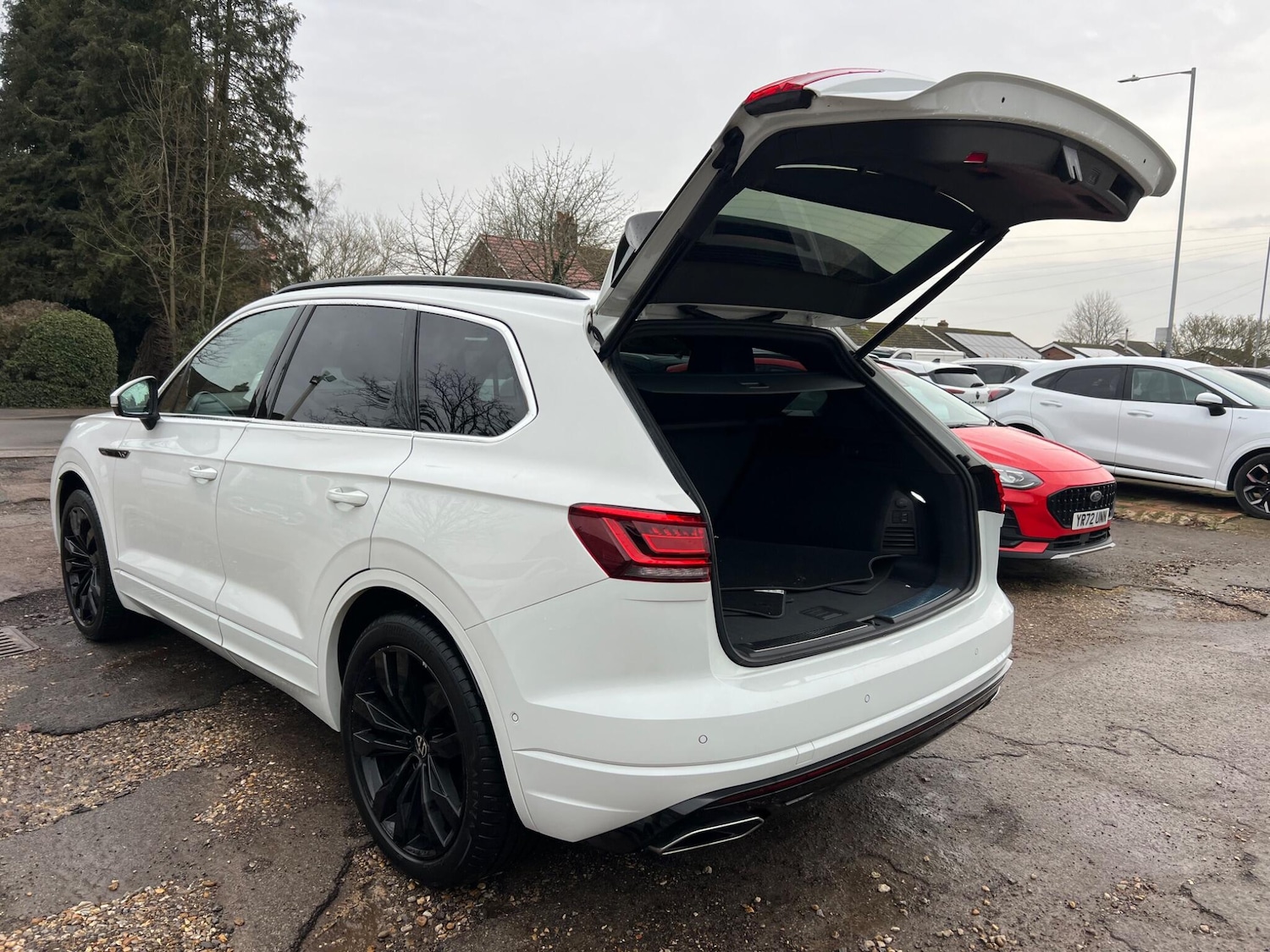 Used Volkswagen Touareg 2023 for sale - 77190673: Photo 58