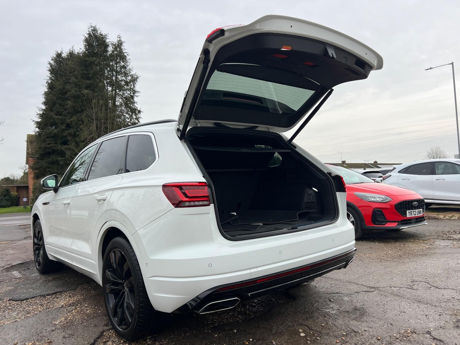 Used Volkswagen Touareg 2023 for sale - 77190673: Photo 62