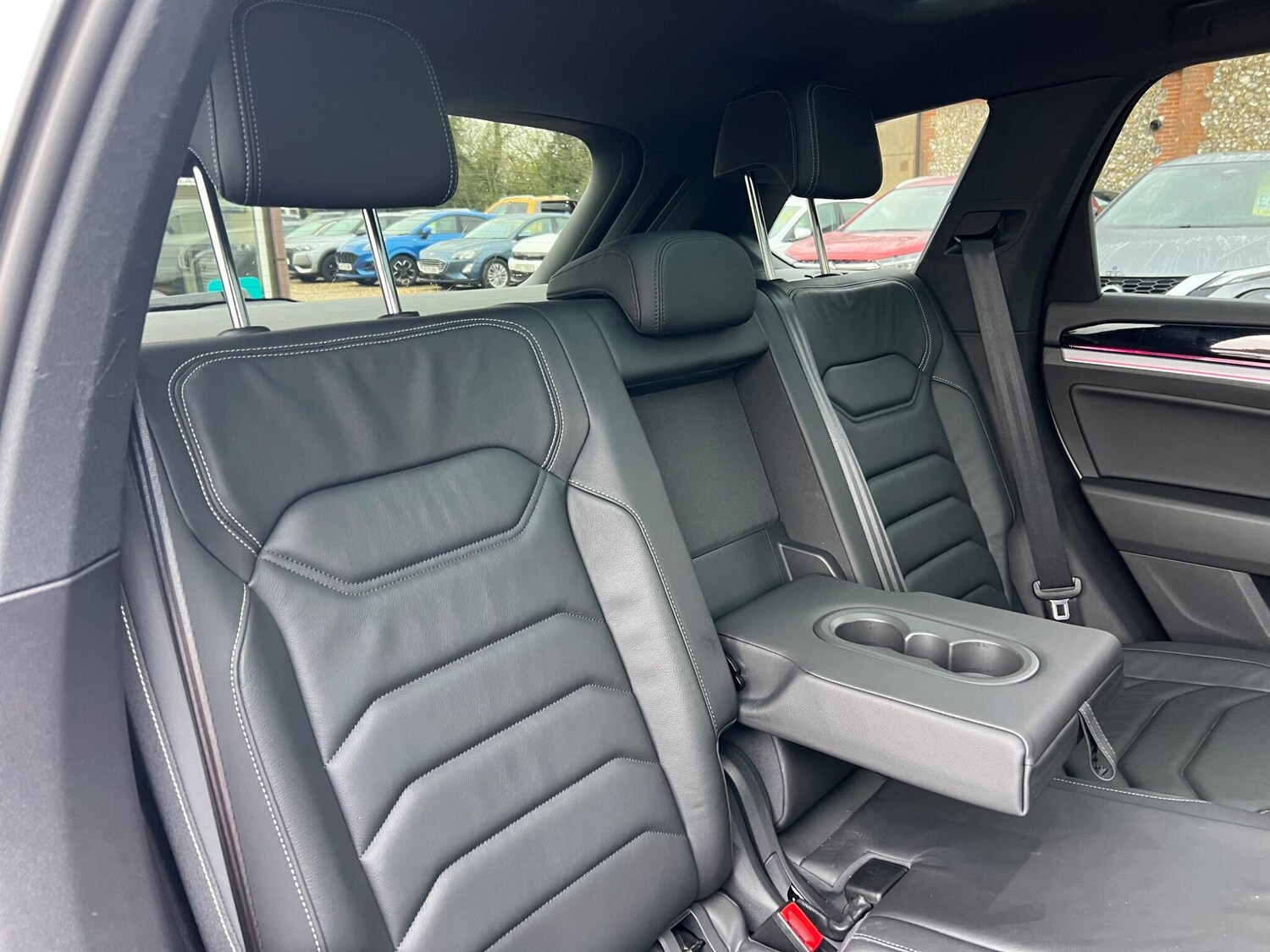 Used Volkswagen Touareg 2023 for sale - 77190673: Photo 76