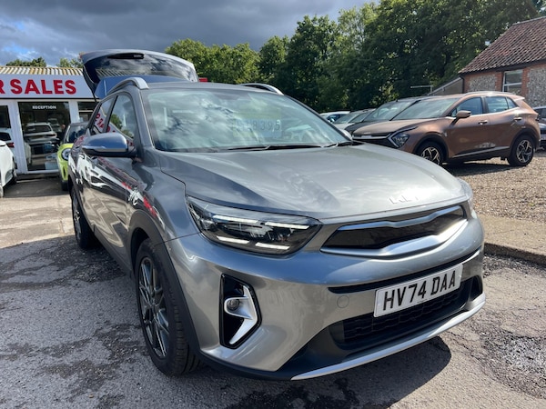 Used Kia Stonic 2024 for sale - 75553292: Photo 1