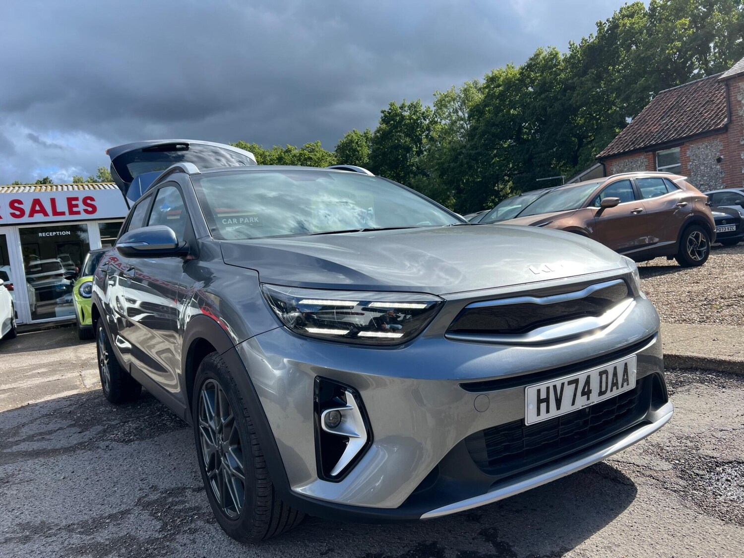 Used Kia Stonic 2024 for sale - 75553292: Photo 21