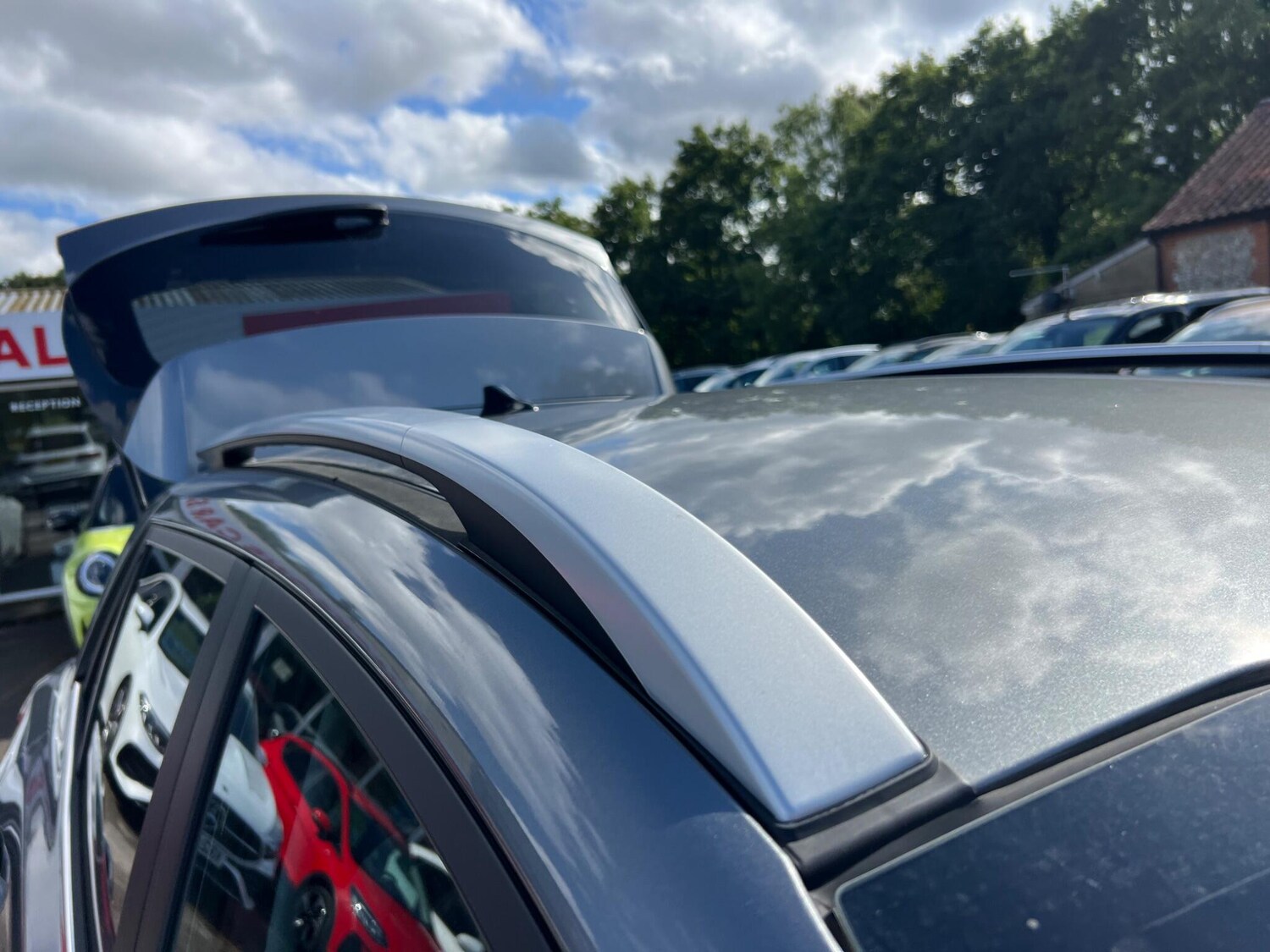 Used Kia Stonic 2024 for sale - 75553292: Photo 42