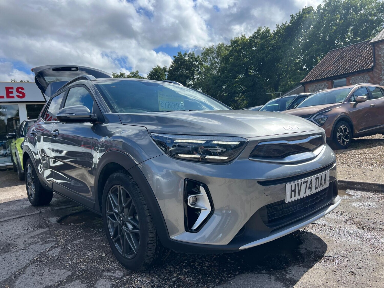 Used Kia Stonic 2024 for sale - 75553292: Photo 54