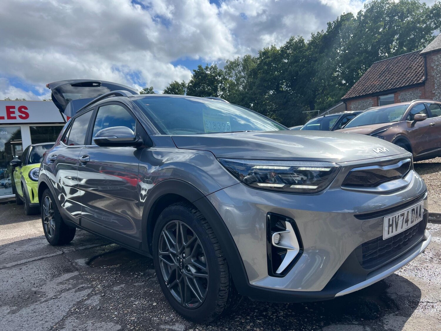 Used Kia Stonic 2024 for sale - 75553292: Photo 55