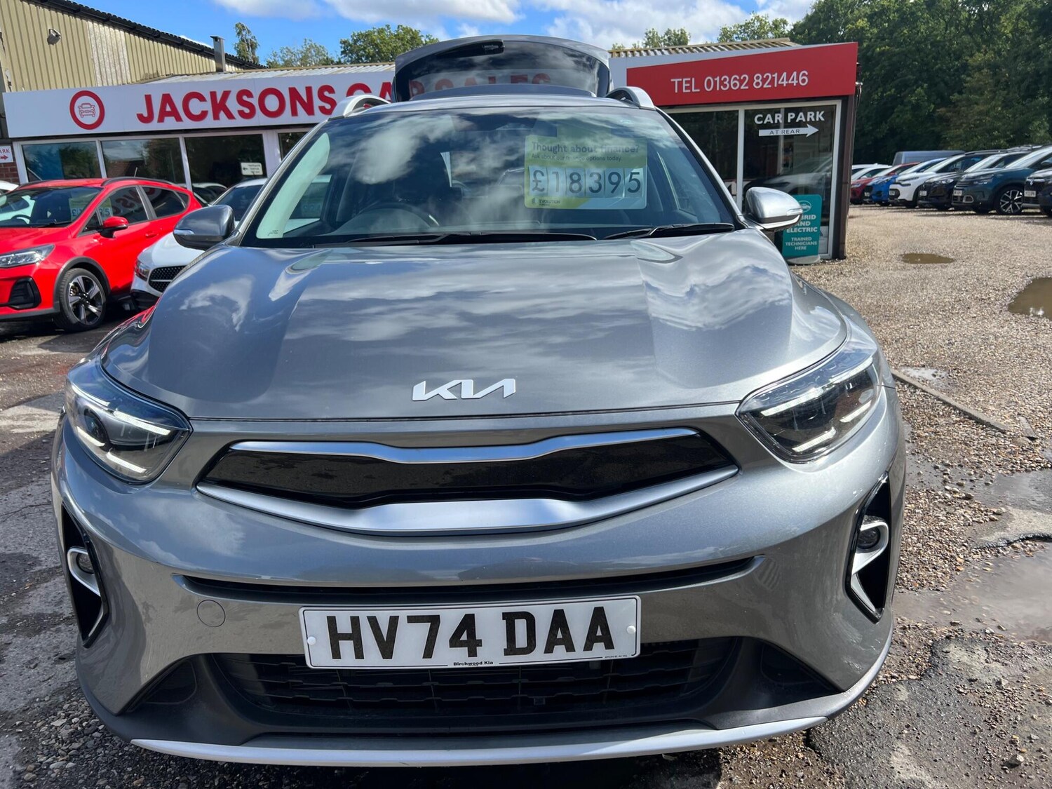 Used Kia Stonic 2024 for sale - 75553292: Photo 59