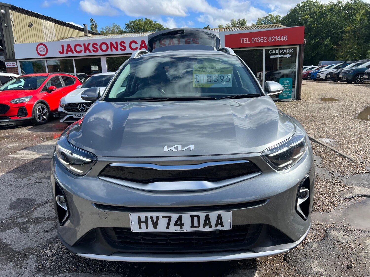 Used Kia Stonic 2024 for sale - 75553292: Photo 60