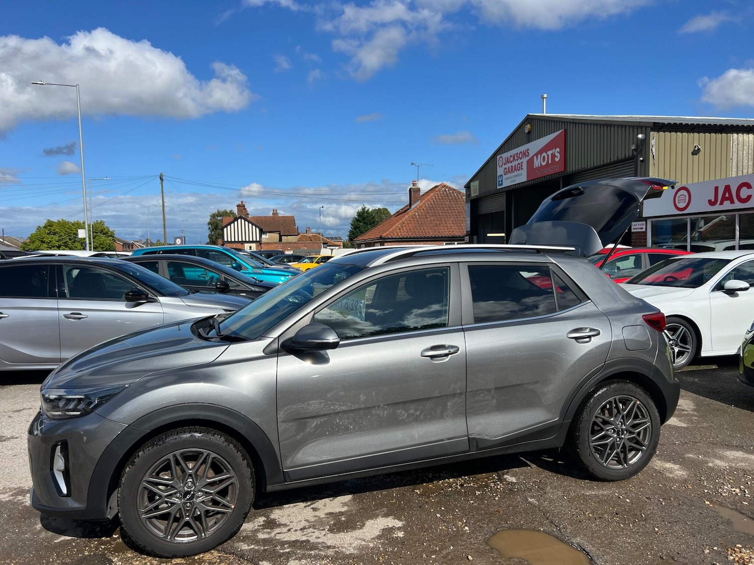 Used Kia Stonic 2024 for sale - 75553292: Photo 64