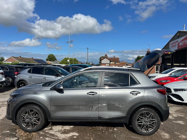 Used Kia Stonic 2024 for sale - 75553292: Photo 68