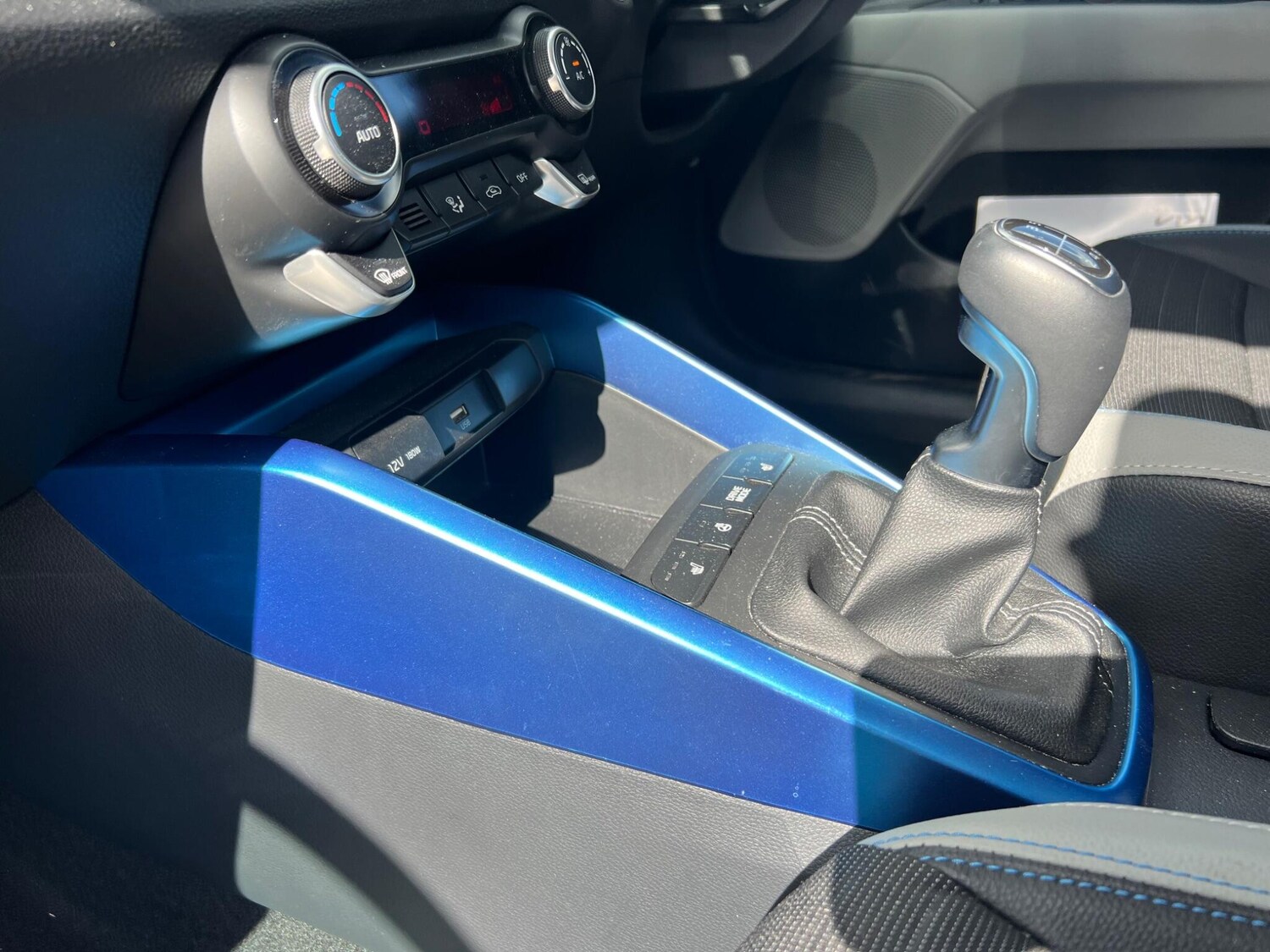 Used Kia Stonic 2024 for sale - 75553292: Photo 71