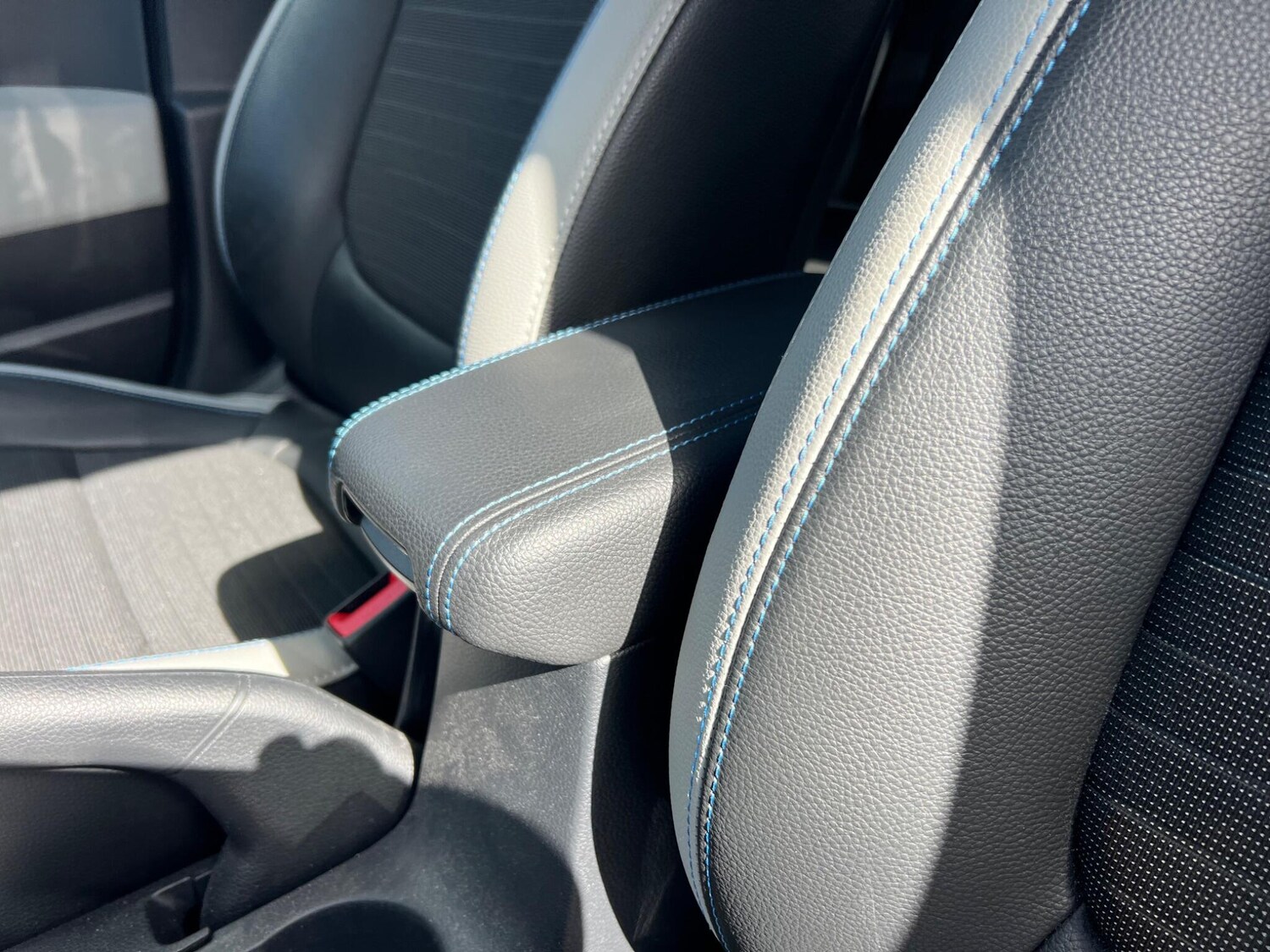 Used Kia Stonic 2024 for sale - 75553292: Photo 72