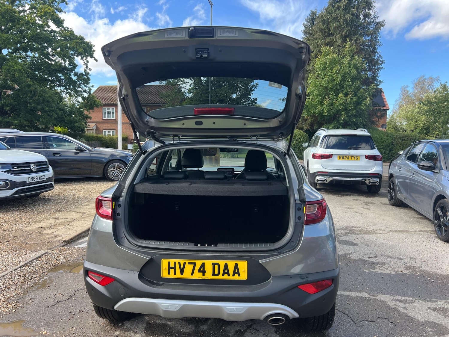 Used Kia Stonic 2024 for sale - 75553292: Photo 84