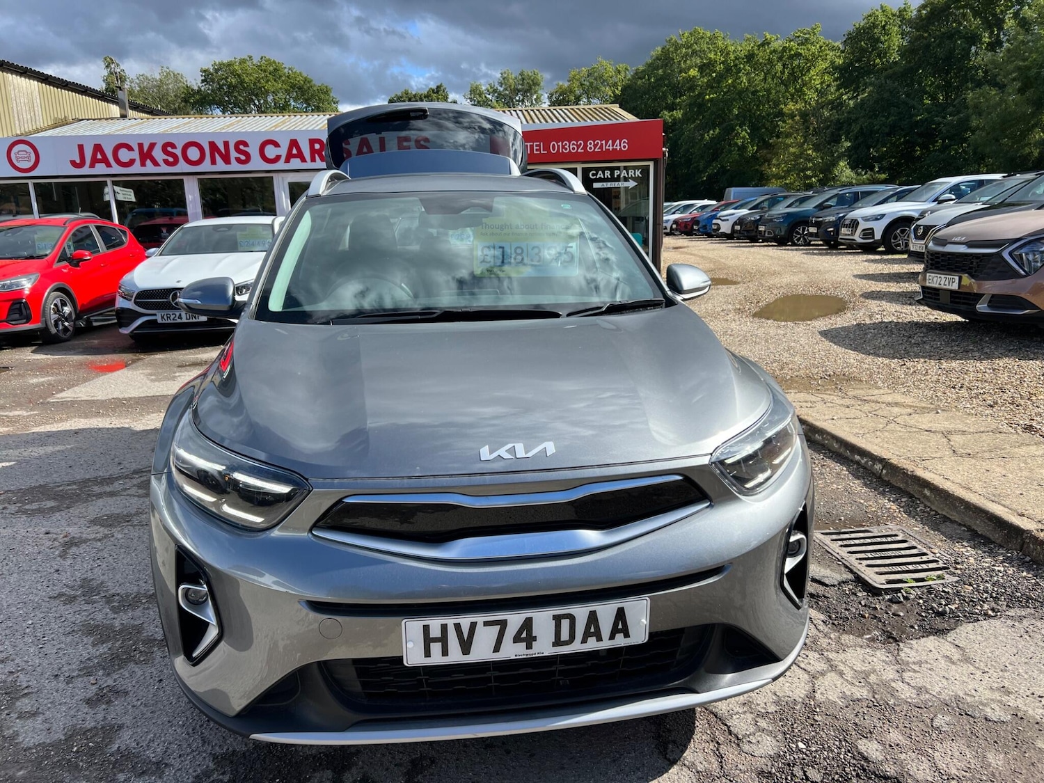 Used Kia Stonic 2024 for sale - 75553292: Photo 9