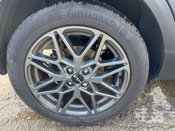 Used Kia Stonic 2024 for sale - 75553292: Photo 95