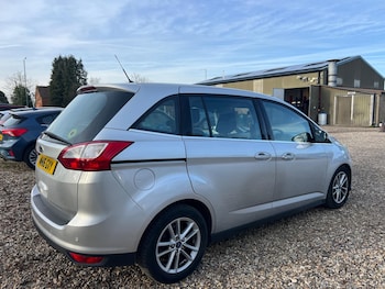 Used Ford Grand C-Max 2016 for sale - 77769066: Photo