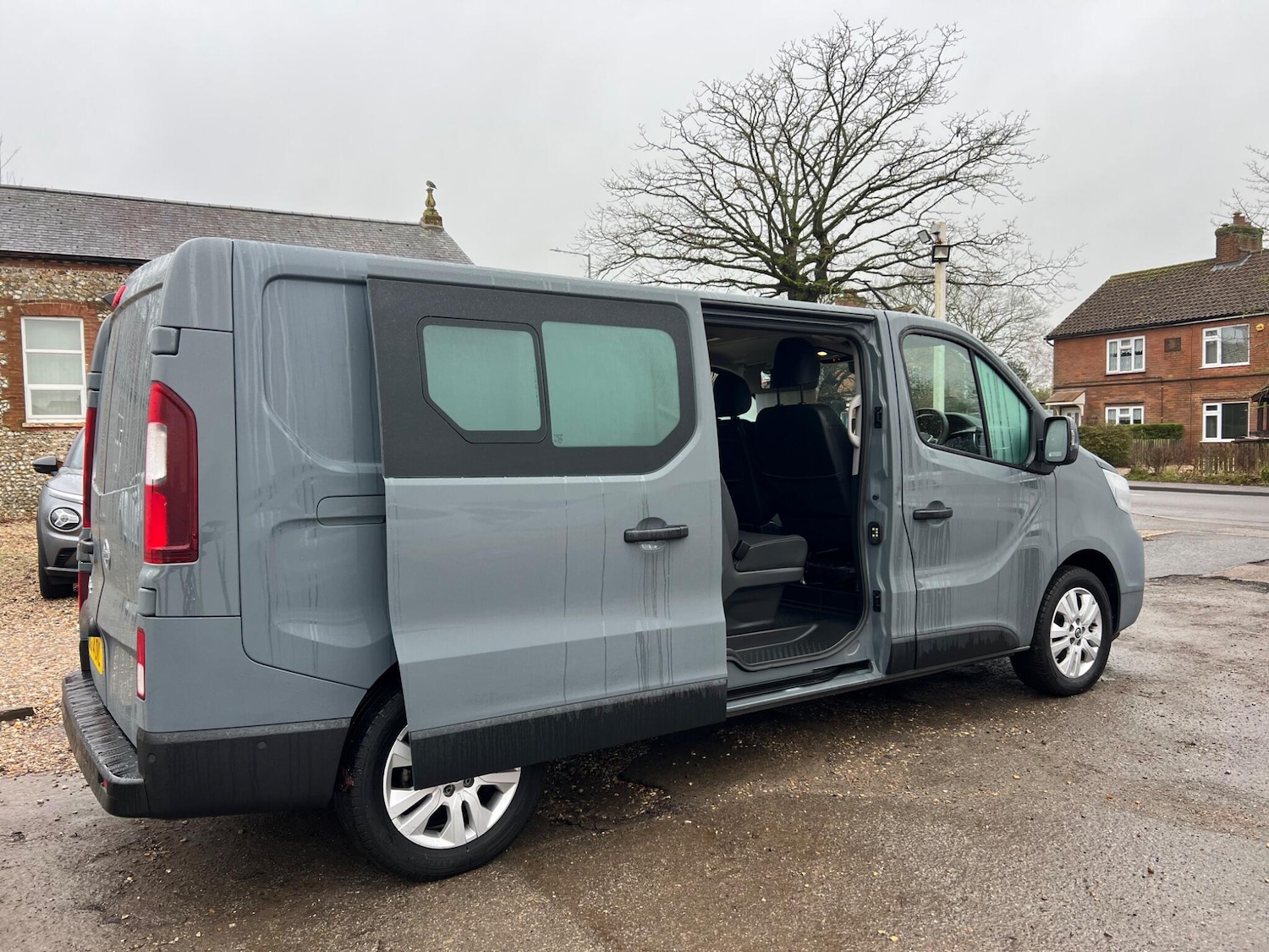 Used Nissan Primastar 2024 for sale - 77120140: Photo 52