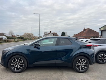 Used Toyota C-HR 2025 for sale - 78034644: Photo