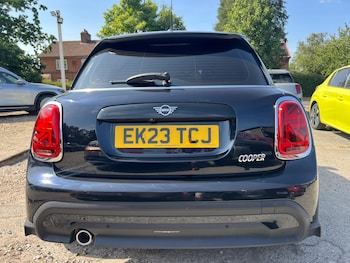 Used MINI Hatch 2023 for sale - 79316117: Photo