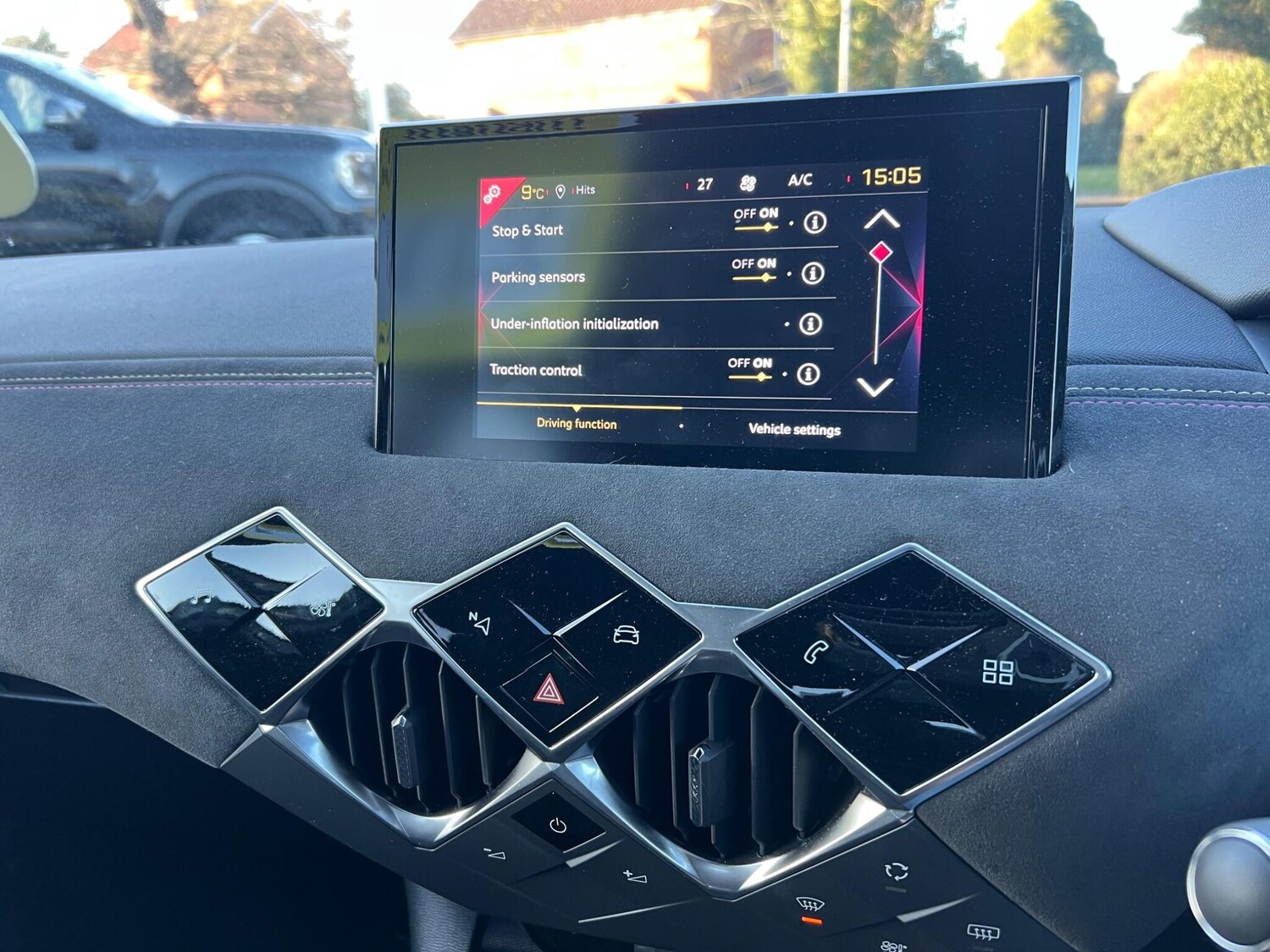 Used DS Automobiles DS 3 Crossback 2022 for sale - 76592446: Photo 99