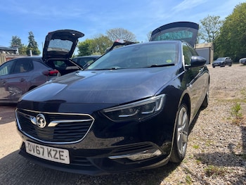 Used Vauxhall Insignia 2017 for sale - 78535805: Photo