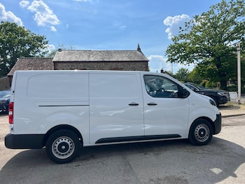 Used Vauxhall Vivaro 2024 for sale - 78528327: Photo