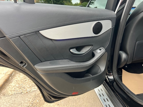 Used Mercedes-Benz GLC 2022 for sale - 75589640: Photo 65