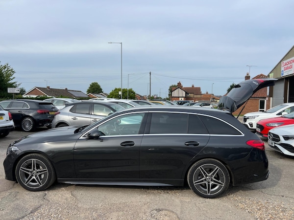 Used Mercedes-Benz C-Class 2024 for sale - 75432024: Photo 30