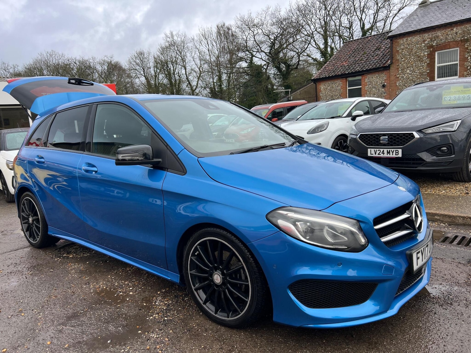 Used Mercedes-Benz B Class 2017 for sale - 77550440: Photo 13