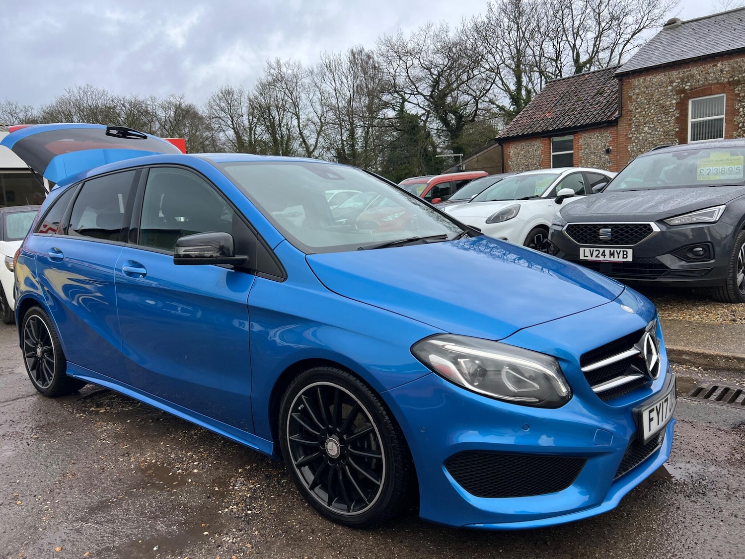 Used Mercedes-Benz B Class 2017 for sale - 77550440: Photo 15