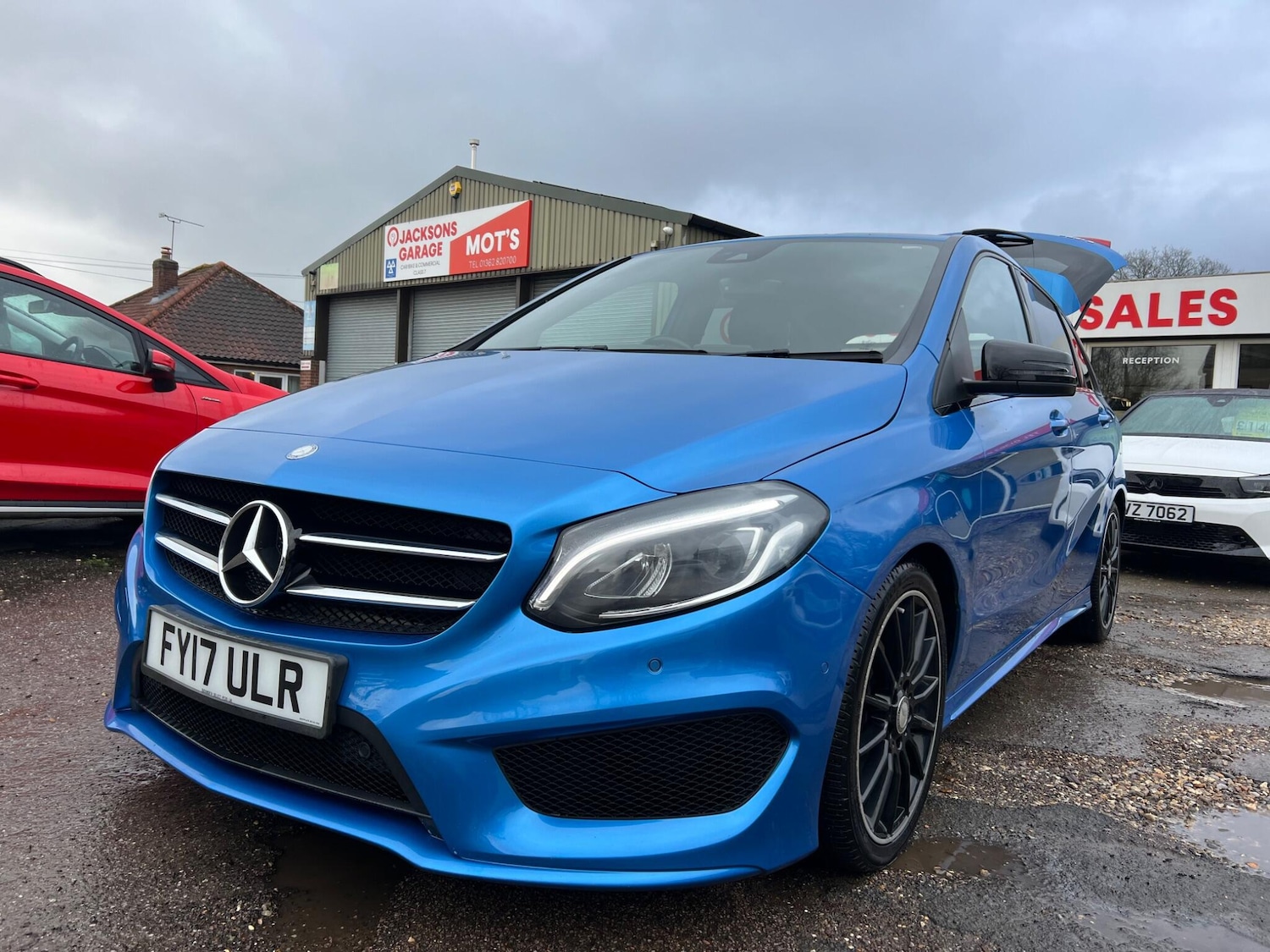 Used Mercedes-Benz B Class 2017 for sale - 77550440: Photo 16
