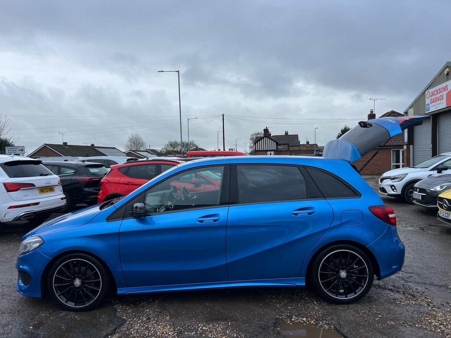 Used Mercedes-Benz B Class 2017 for sale - 77550440: Photo 18