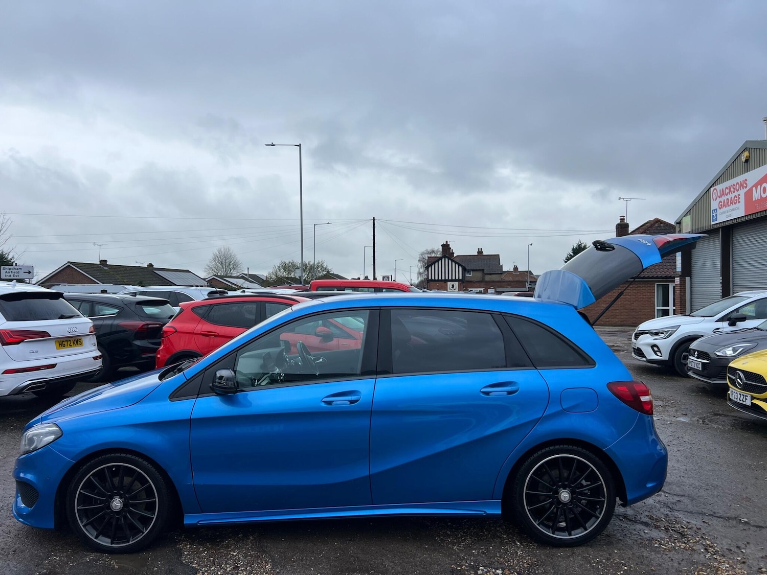 Used Mercedes-Benz B Class 2017 for sale - 77550440: Photo 19