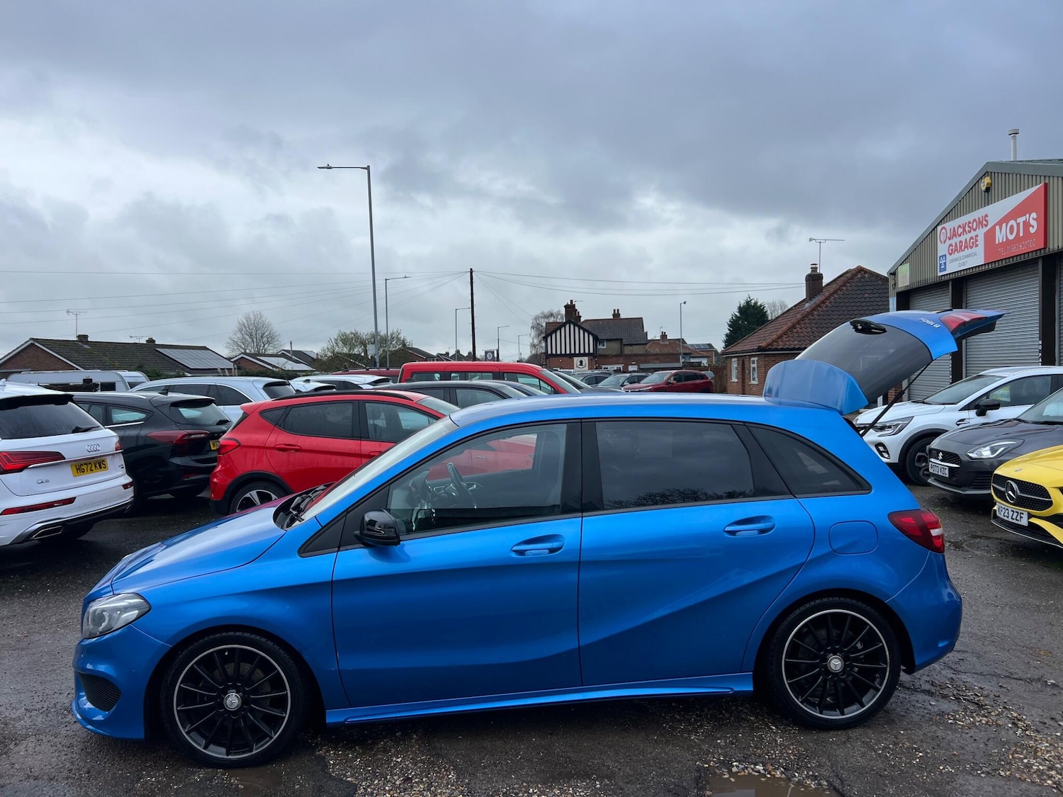 Used Mercedes-Benz B Class 2017 for sale - 77550440: Photo 20