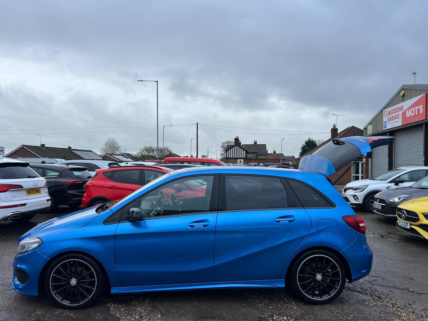 Used Mercedes-Benz B Class 2017 for sale - 77550440: Photo 21