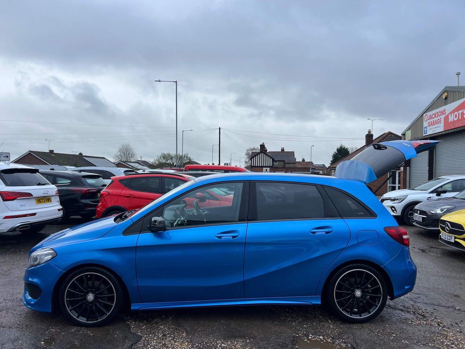 Used Mercedes-Benz B Class 2017 for sale - 77550440: Photo 28