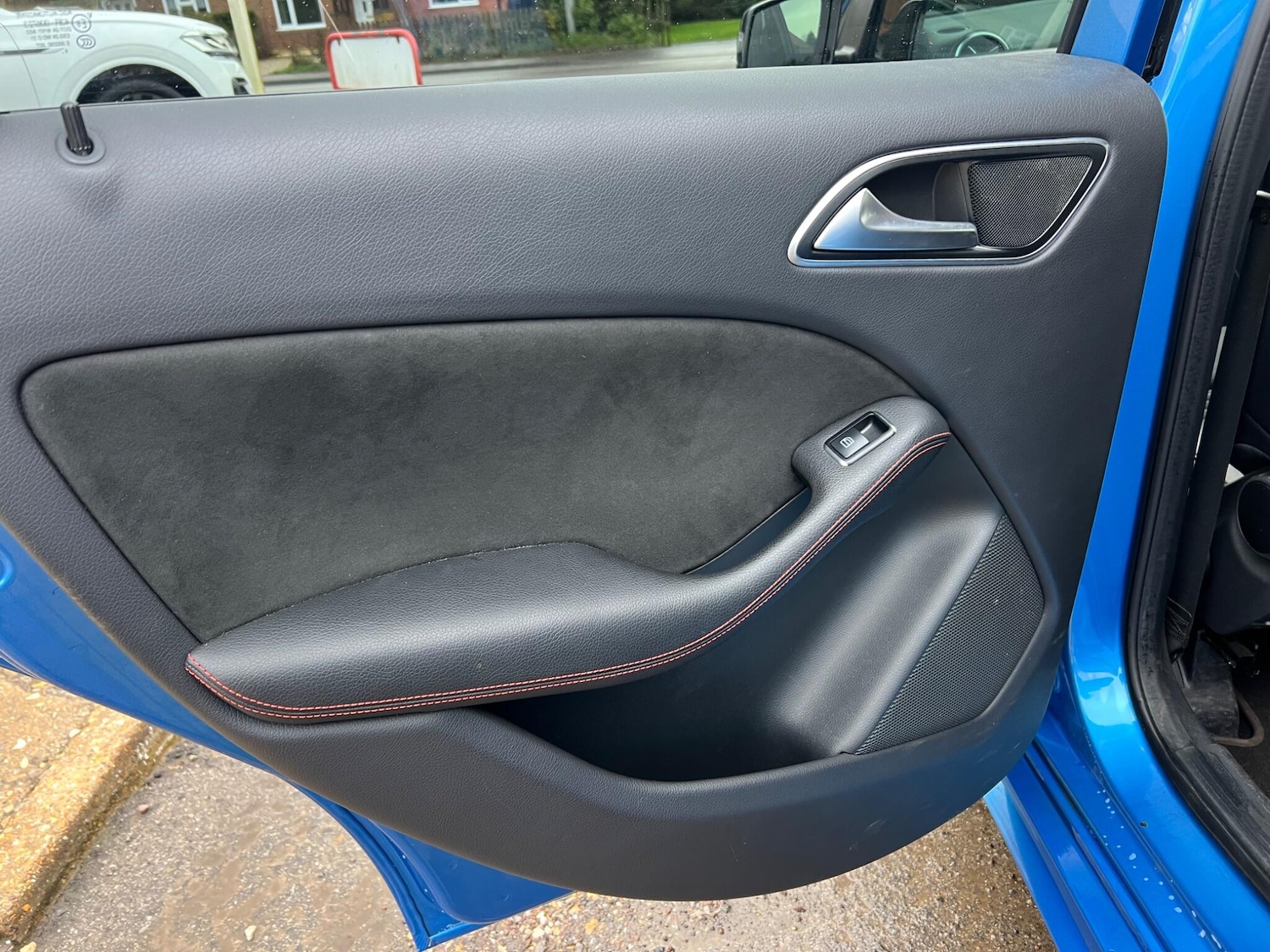 Used Mercedes-Benz B Class 2017 for sale - 77550440: Photo 30