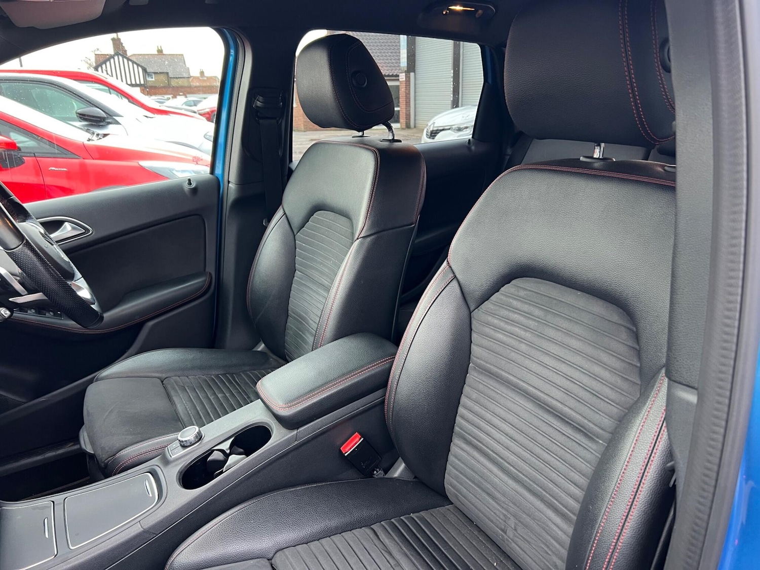 Used Mercedes-Benz B Class 2017 for sale - 77550440: Photo 36