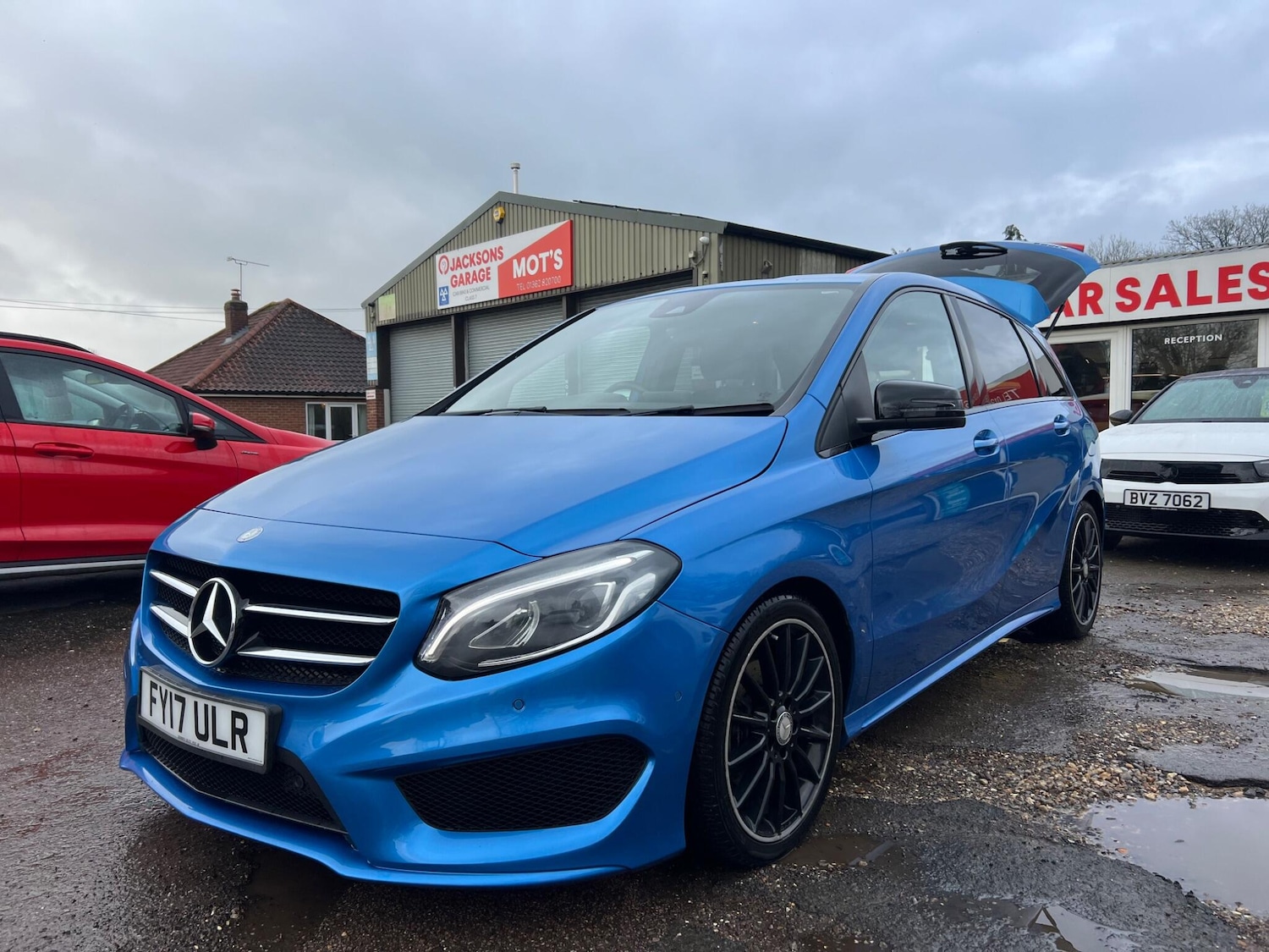 Used Mercedes-Benz B Class 2017 for sale - 77550440: Photo 46
