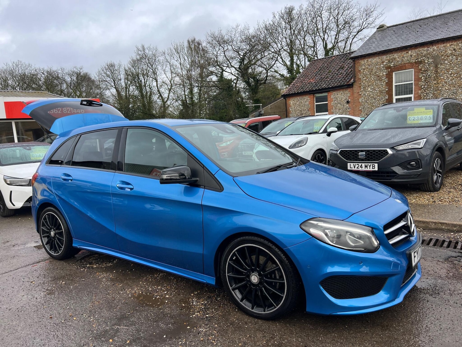 Used Mercedes-Benz B Class 2017 for sale - 77550440: Photo 61