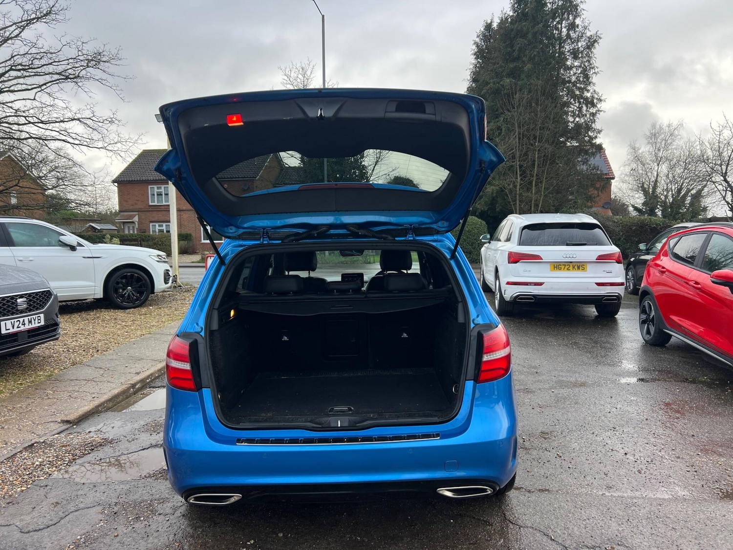 Used Mercedes-Benz B Class 2017 for sale - 77550440: Photo 78