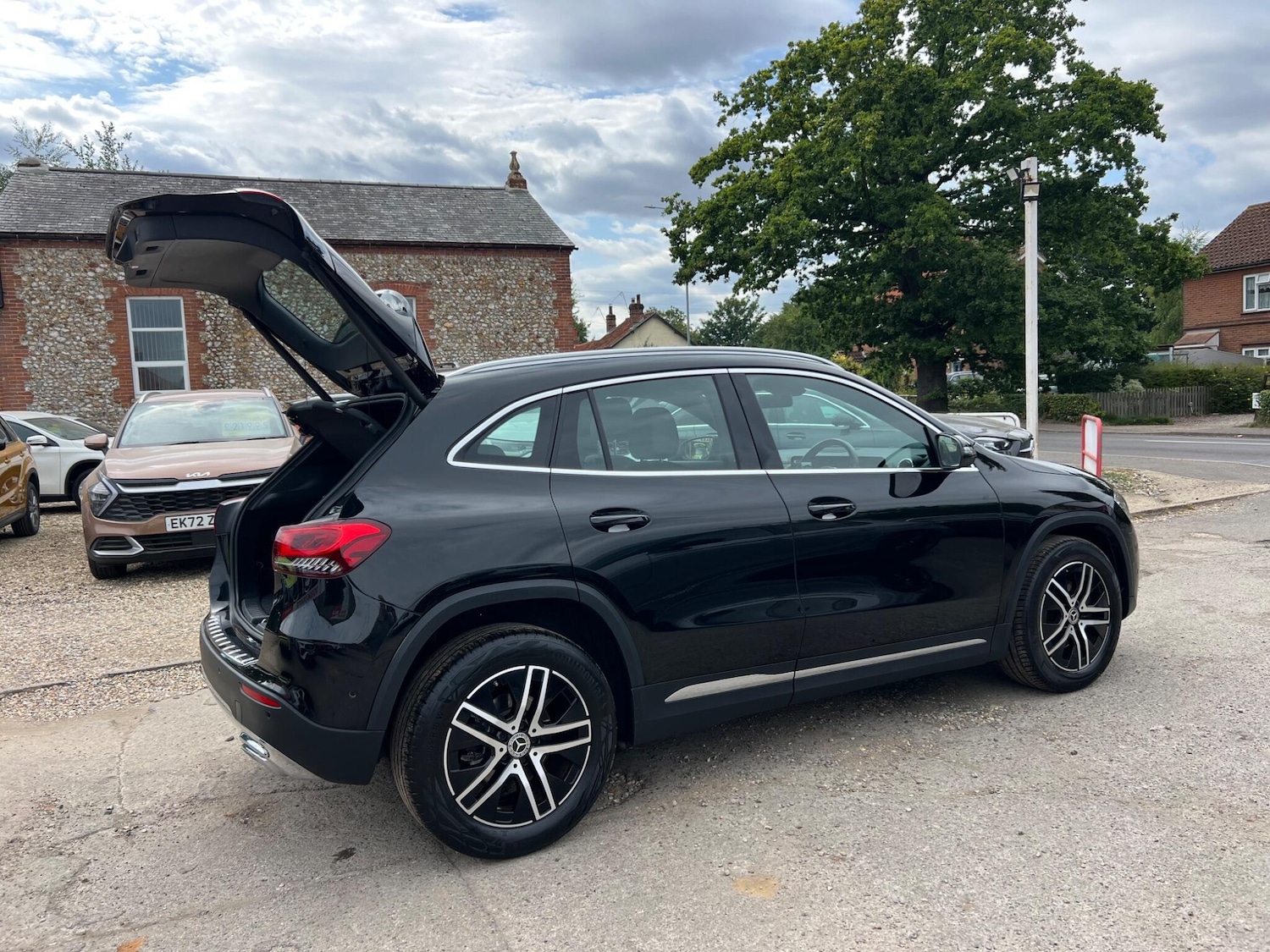 Vehicle 85