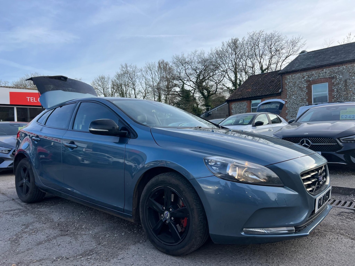 Used Volvo V40 2014 for sale - 77970548: Photo 20